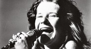 <b>CURTA E INTENSA</b>
Janis ao vivo em 1969; (no detalhe) a diretora Amy Berg. - Divulgação