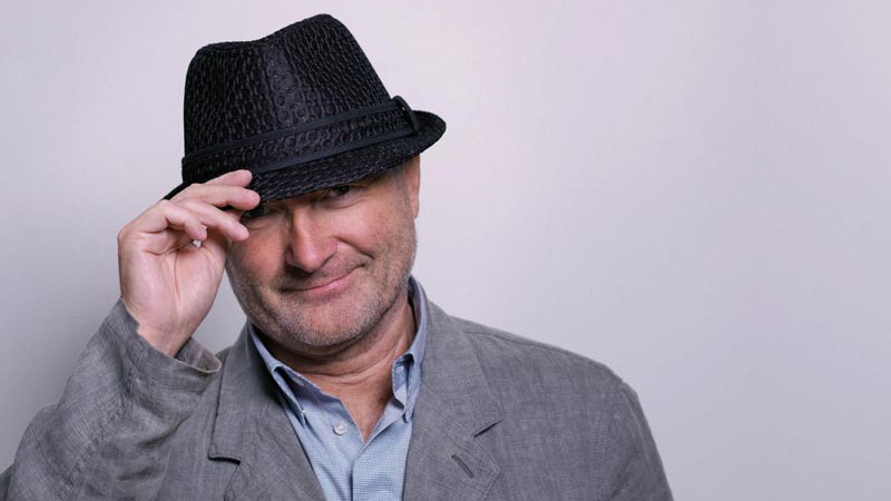 Vitimado por um longo período de superexposição, Phil Collins se escondeu do mundo. Agora, com novo astral, ele quer ser reavaliado. - AP PHOTO/VICTORIA WILL