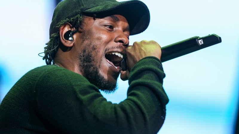 O rapper Kendrick Lamar durante show de 2015 em Los Angeles, nos Estados Unidos - Rich Fury/AP