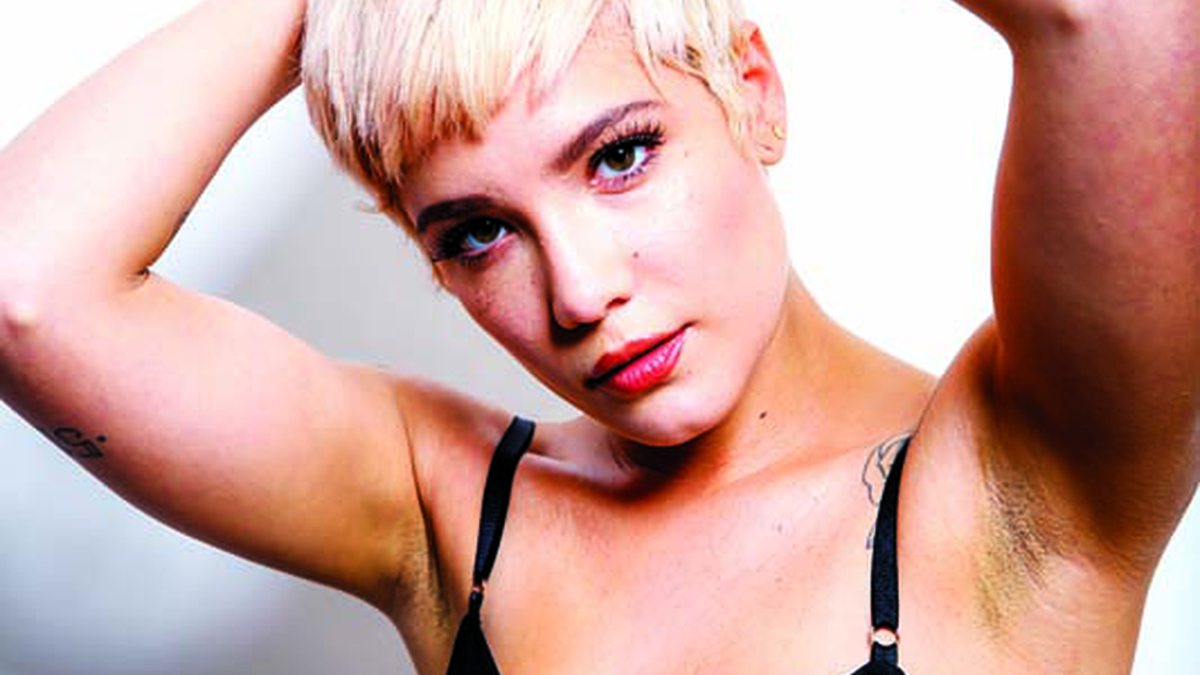 Halsey: jovem e ousada. - RICH FURY/INVISION/AP