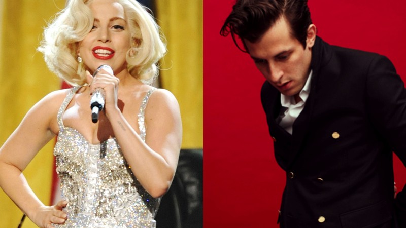 A cantora Lady Gaga e o músico e produtor Mark Ronson - AP