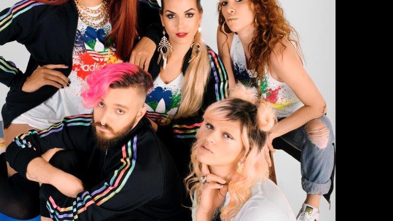 A cantora Pabllo Vittar, a promoter Lily Scott, a produtora de eventos Renata Magueta e os stylists Alice e Nilo Caprioli - Hick Duarte