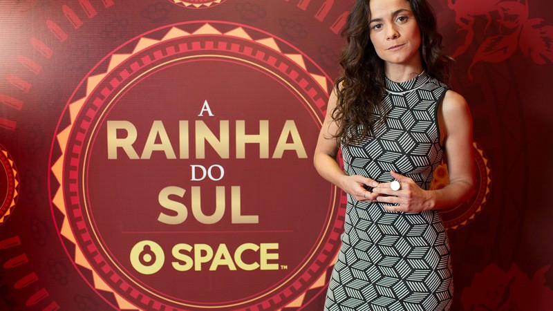 A atriz Alice Braga - Divulgação