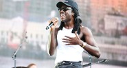 Dev Hynes, também conhecido como Blood Orange, durante show no fesitval Panorama Music Festival, em Nova York, julho de 2016 - Rex Features/AP