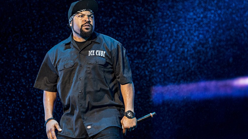 O rapper Ice Cube (ex-N.W.A.) durante show no Festival d'ete de Quebec, no Canadá, em julho de 2016 - Invision/Amy Harris