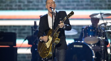 Bryan Adams durante apresentação no Juno Awards em abril de 2016 - AP