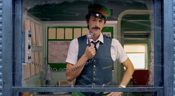 Adrien Brody em cena do curta natalino <i>Come Together</i>, de Wes Anderson - Reprodução/Vídeo