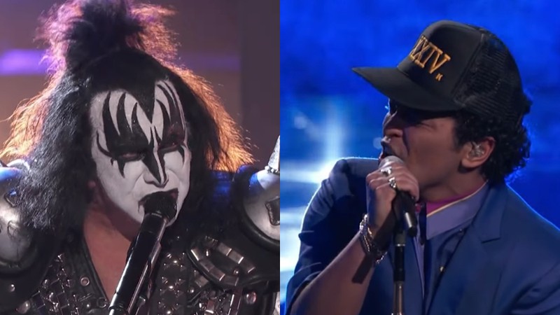 Gene Simmons, do Kiss, e Bruno Mars, ambos em performances no episódio final da 11ª temporada da versão norte-americana do programa <i>The Voice</i> - Reprodução/Vídeo