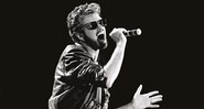 <b>Som & Visual</b><br>George Michael ao vivo no Live Aid, no dia 13 de julho de 1985. Nessa época, ele ainda estava no Wham! - Press Association via ap images