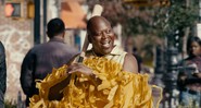 O personagem Titus Andromedon no teaser da terceira temporada de <i>Unbreakable Kimmy Schmidt</i> - Reprodução