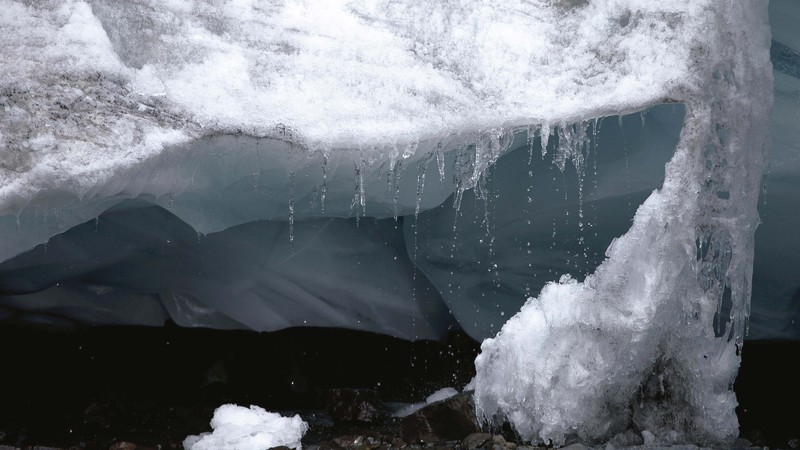 <b>Calor Nocivo</b><br>
A geleira Pastouri, no Peru, é um símbolo dos danos do aquecimento global: nos últimos 35 anos, diminuiu seu tamanho em 22% como consequência do rápido derretimento pelo qual vem passando - AP Photo/Martin Mejia