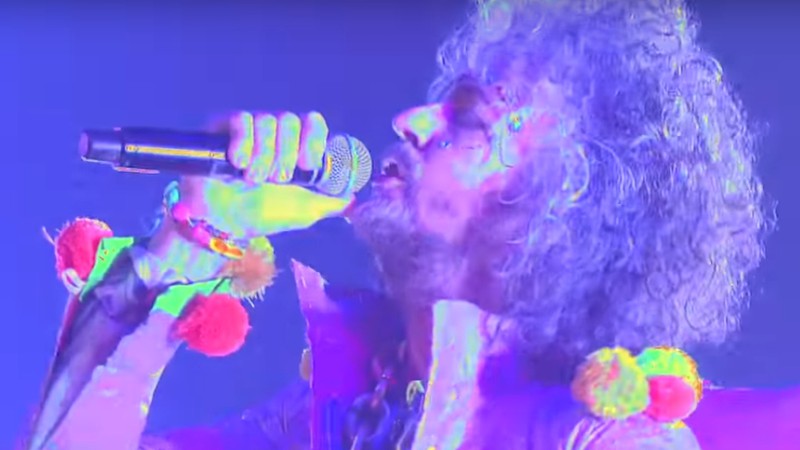 Wayne Coyne na apresentação do Flaming Lips no <i>The Late Show</i> - Reprodução