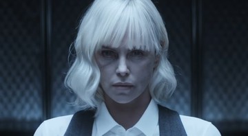 Charlize Theron em cena do filme <i>Atômica</i> - Reprodução/Youtube