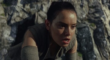 Rey (Daisy Ridley) no trailer de <i>Star Wars: Os Últimos Jedi</i> - Reprodução