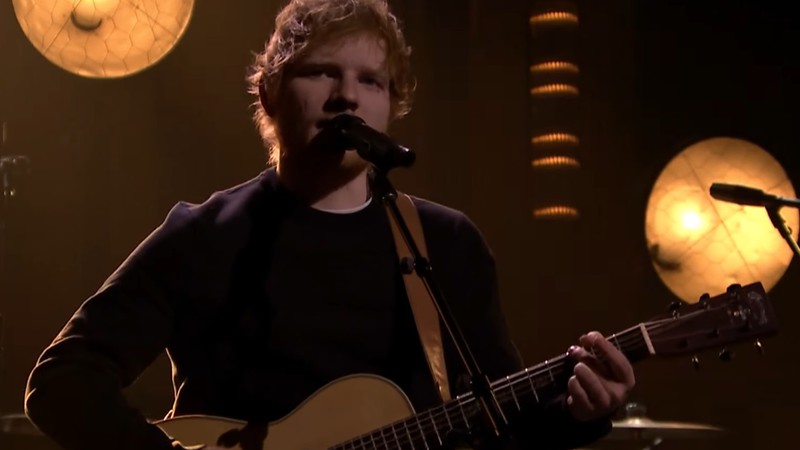 Ed Sheeran em apresentação no programa <i>The Tonight Show</i> - Reprodução/Youtube