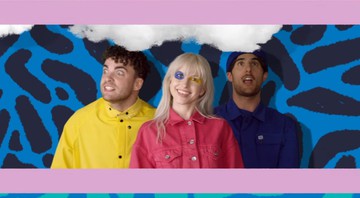 Paramore no clipe de "Hard Times" - Reprodução