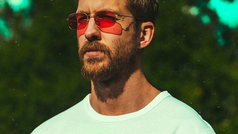 O DJ e produtor britânico Calvin Harris - Reprodução/Facebook