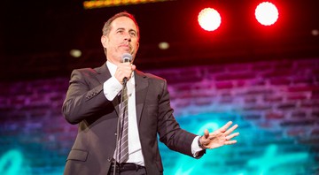 O comediante Jerry Seinfeld em performance na primeira edição do festival Colossal Clusterfast - Reprodução/Twitter