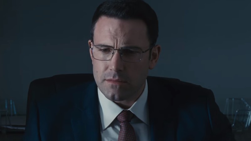 Ben Affleck em cena de <i>O Contador</i> (2016) - Reprodução