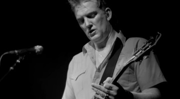 Josh Homme, do Queens of the Stone Age - Reprodução/Vídeo