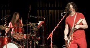 Jack e Meg White durante show do White Stripes durante show no Canadá, em 2005 - Vince Fedoroff/CP/AP