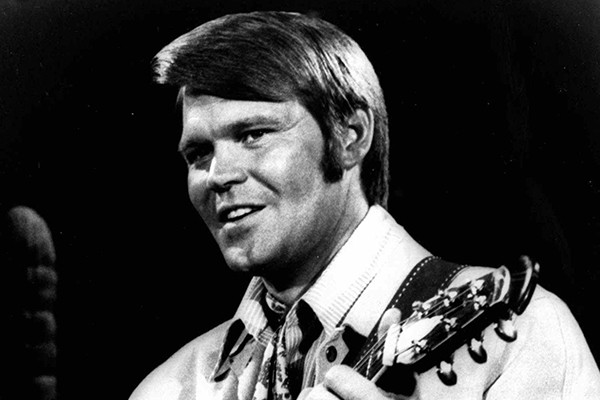 Glen Campbell - ASSOCIATED PRESS