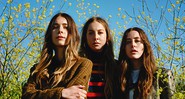 <b>Power Trio</b><br>
Danielle, Este e Alana Haim
 - Daria Kobayashi Ritch