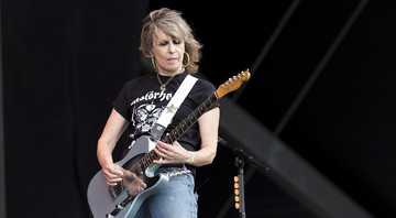 Chrissie Hynde, líder do The Pretenders, durante show no festival Glastonbury de 2017 - Grant Pollard/Invision/AP