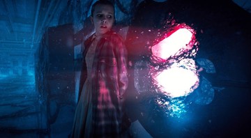 Eleven (Millie Bobby Brown) em <i>Stranger Things</i> - Reprodução