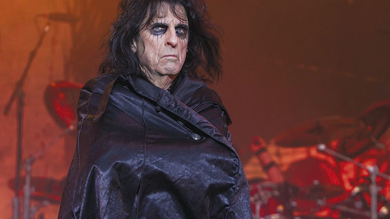 <b>Mr. Nice Guy</b><br>
Fora dos palcos, Alice Cooper não tem nada de aterrorizante
 - Action Press/Rex/Shutterstock/AP