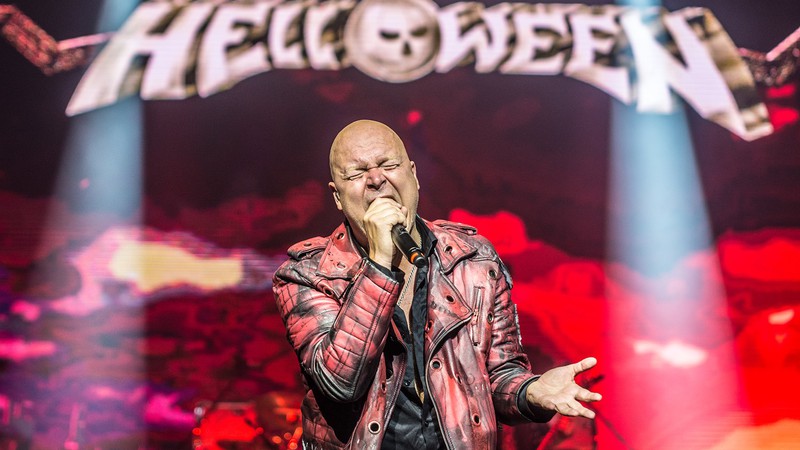 Helloween durante performance no Espaço das Américas, em São Paulo, em 2017 - Reprodução/Facebook/Edu Lawless/Free Pass Entretenimento