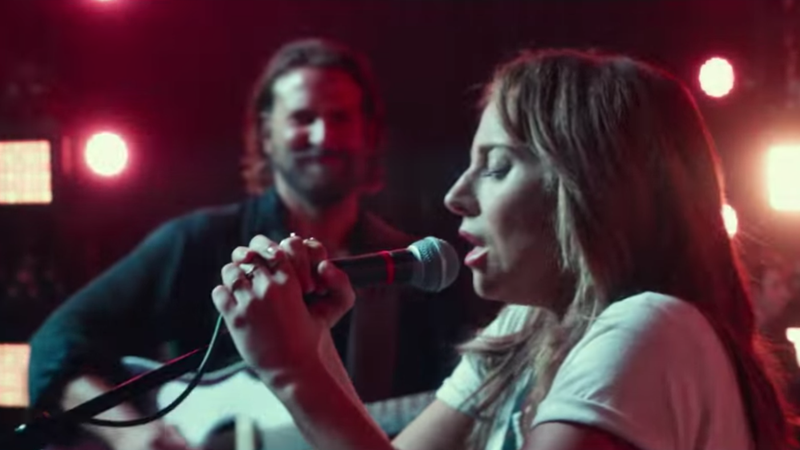 Bradley Cooper e Lady Gaga no filme <i>Nasce Uma Estrela</i> - Reprodução