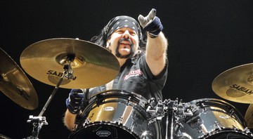 Vinnie Paul, lendário baterista do Pantera - Owen Sweeney/Invision/AP