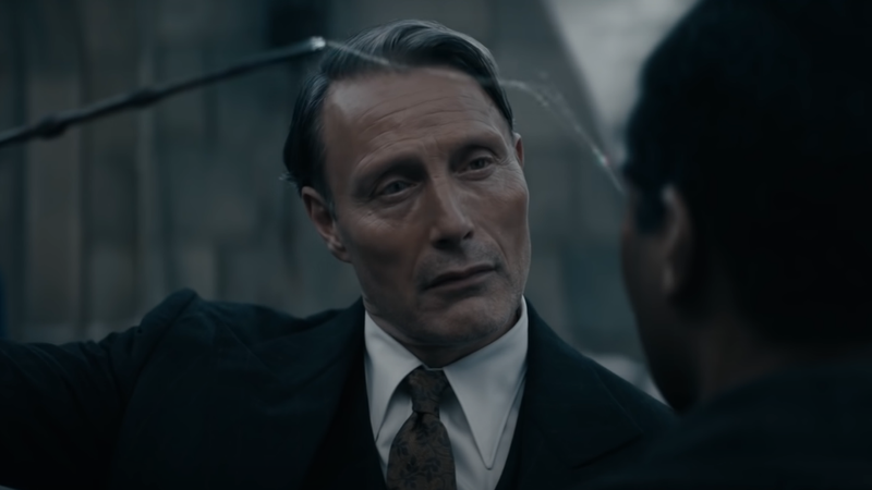 Mads Mikkelsen em Animais Fantásticos: Os Segredos de Dumbledore (Foto: Reprodução / Youtube / Warner Bros. Pictures)