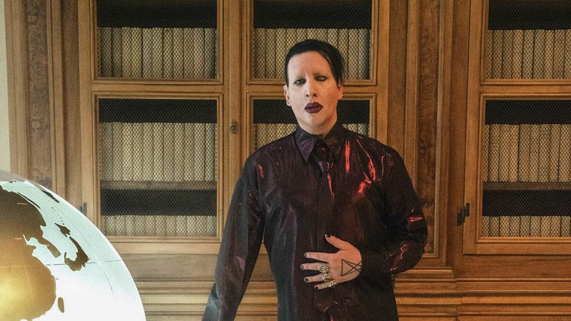 Marilyn Manson em The New Pope (Foto: Reprodução/Twitter)