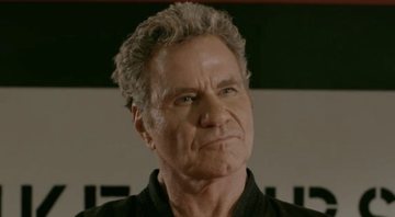 Martin Kove em Cobra Kai (Foto: Reprodução /Twitter)