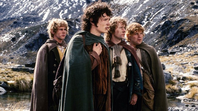 Merry, Frodo, Pippin e Sam em O Senhor dos Anéis: A Sociedade do Anel  (Foto: Divulgação)