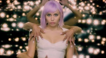 Miley Cyrus na 5ª temporada de Black Mirror (Foto:Reprodução)