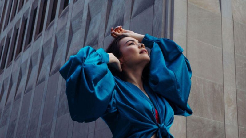 Imagem Novo disco de Mitski, Laurel Hell será trilha sonora da transformação da cantora