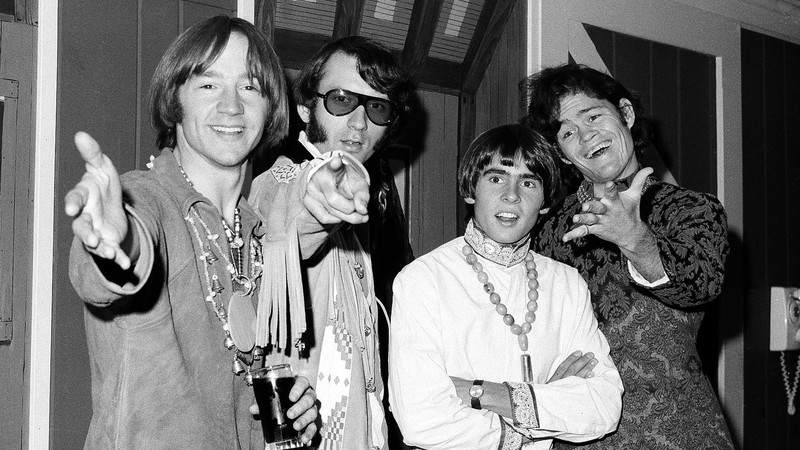 Monkees, formado por Peter Tork (à esq), Mike Nesmith, David Jones e Micky Dolenz (Foto: AP Photo/Ray Howard)