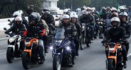 Jair Bolsonaro e apoiadores em motociata (Foto: Rodrigo Paiva/Getty Images))