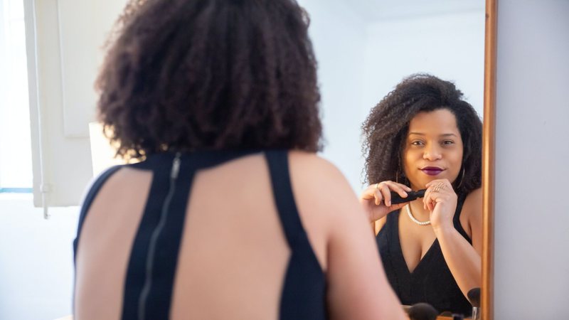 Mulher negra (Foto: Pexels)