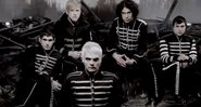 My Chemical Romance no clipe de "Welcome to the Black Parade" (Foto: Reprodução / Youtube)