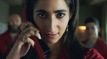 Alba Flores como Nairóbi em La Casa de Papel (Foto: Reprodução)