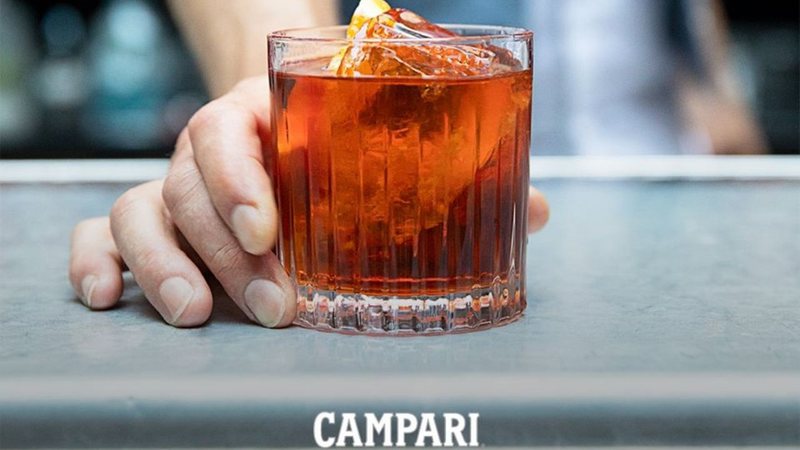 Negroni e Campari (Foto: Reprodução / Facebook)