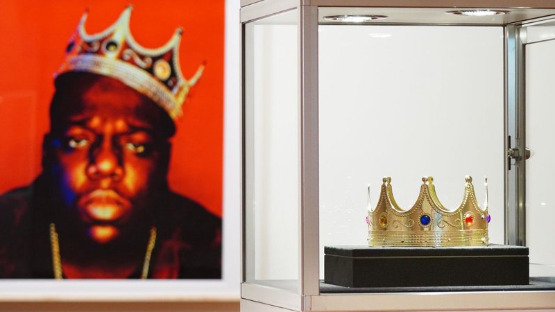 Coroa do Notorious B.I.G (Foto: Cindy Ord/Getty Images)