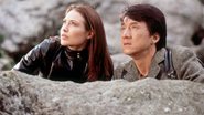 Jackie Chan e Claire Forlani em O Medalhão (Foto: Reprodução/IMDb)