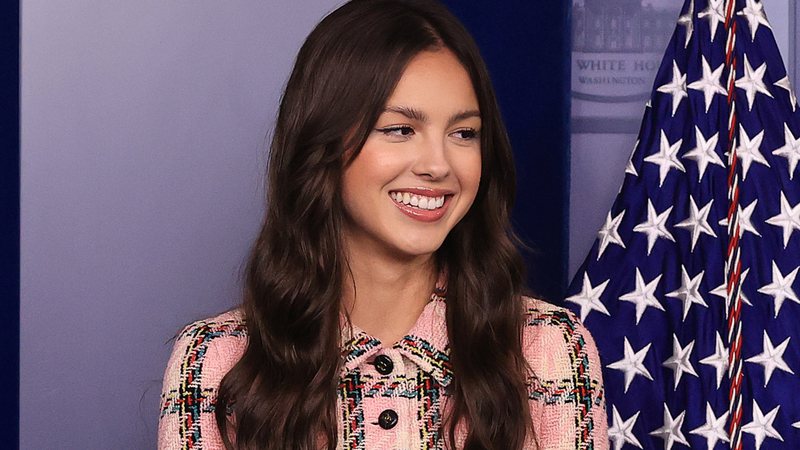 Olivia Rodrigo na Casa Branca (Foto: Chip Somodevilla/Getty Images)