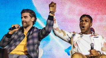 Oscar Isaac e John Boyega, no painel e Star Wars na CCXP Foto: Vans Bumbeers / I Hate Flash