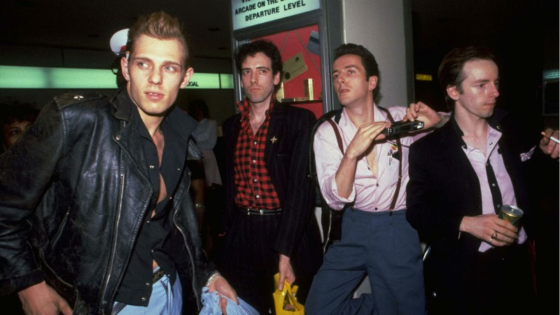 Paul Simenon, Mick Jones, Joe Strummer, e Topper Heyton. (Foto: AP / David Handschuh)